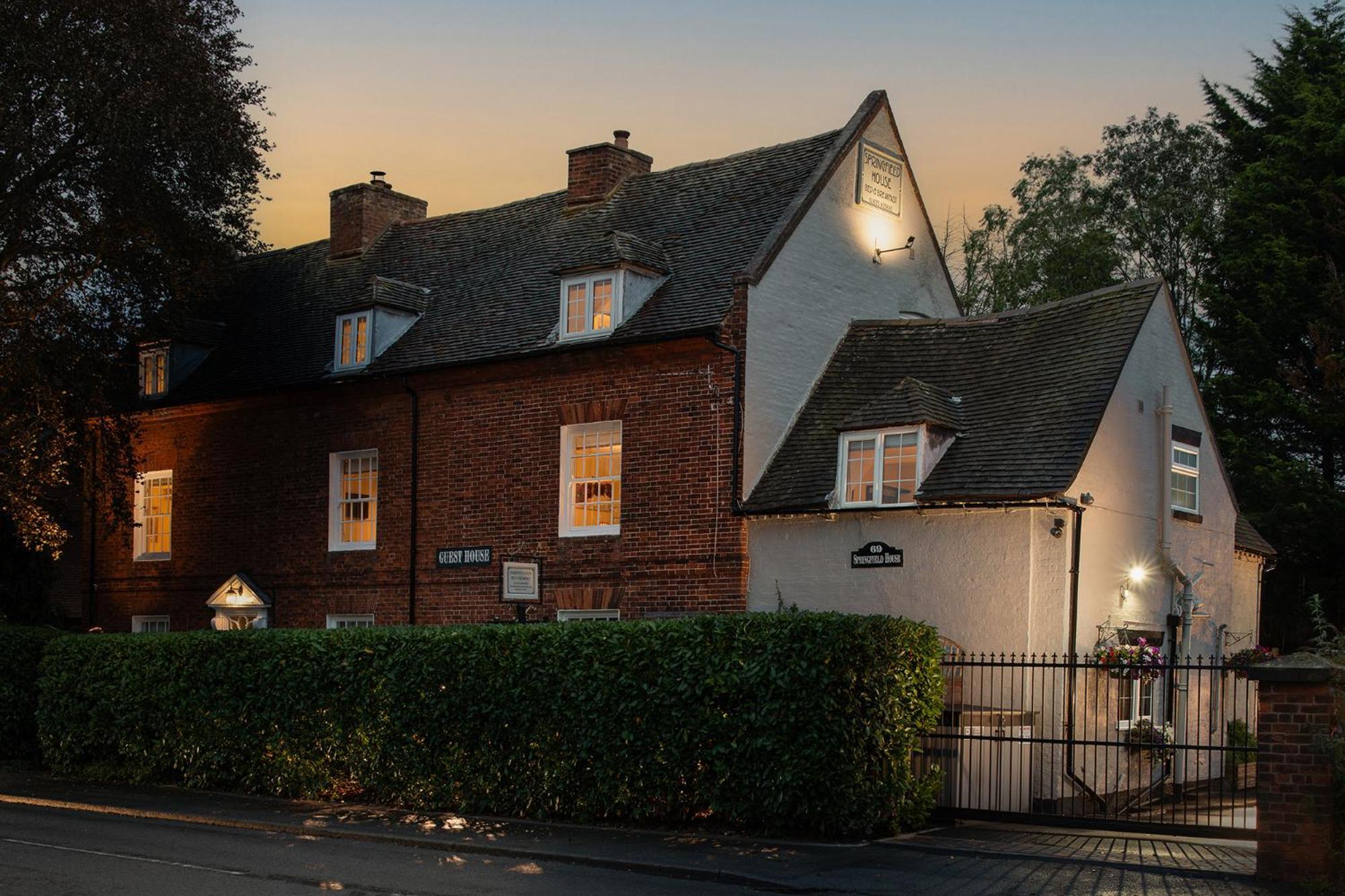 Springfield House - Birmingham Airport & Nec Bed & Breakfast Coleshill Dış mekan fotoğraf
